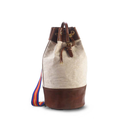 T07 - Vertical duffle bag in canvas